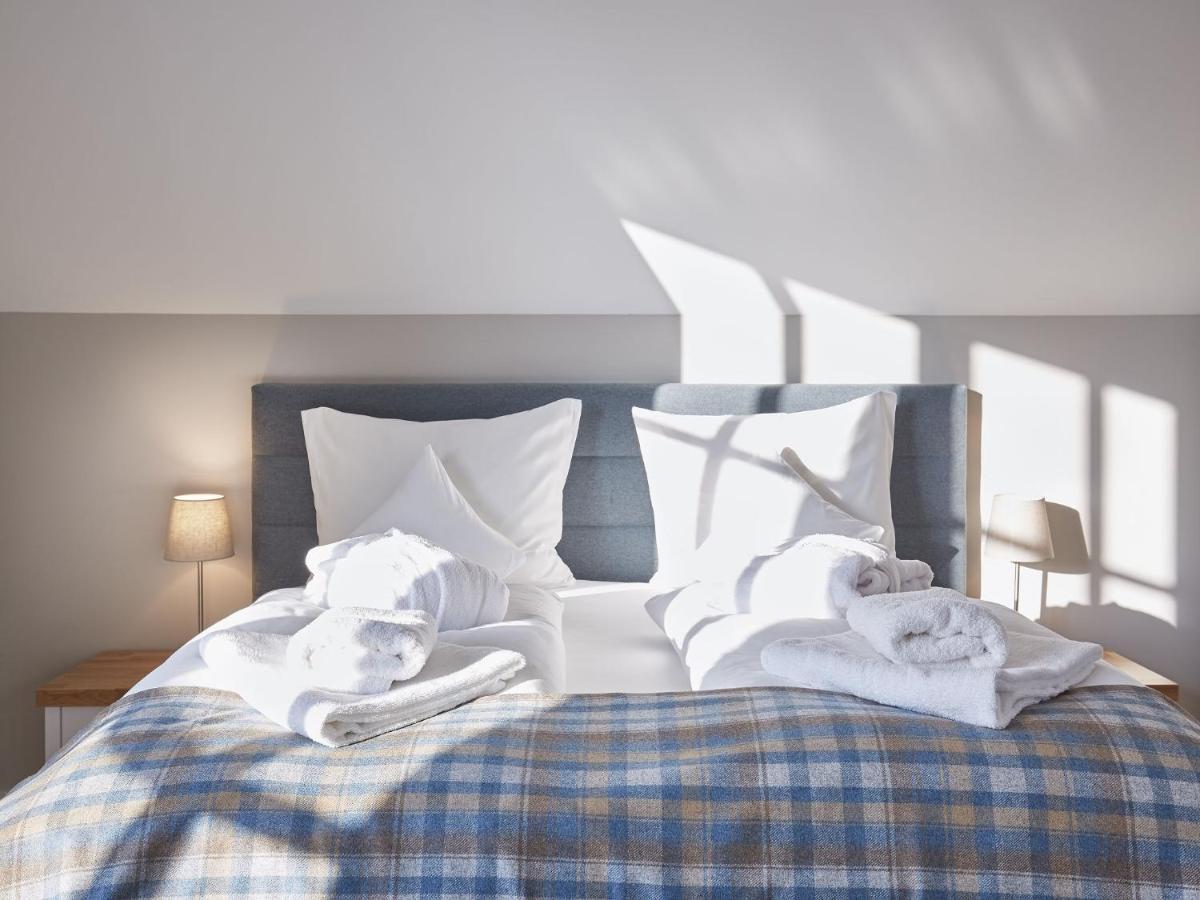 Reetland Am Meer - Premium Reetdachvilla Mit 3 Schlafzimmern, Sauna Und Kamin F07 Dranske Eksteriør bilde
